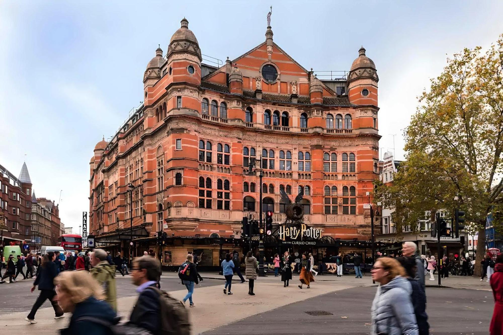 Welcome London Theatreland Exterior photo